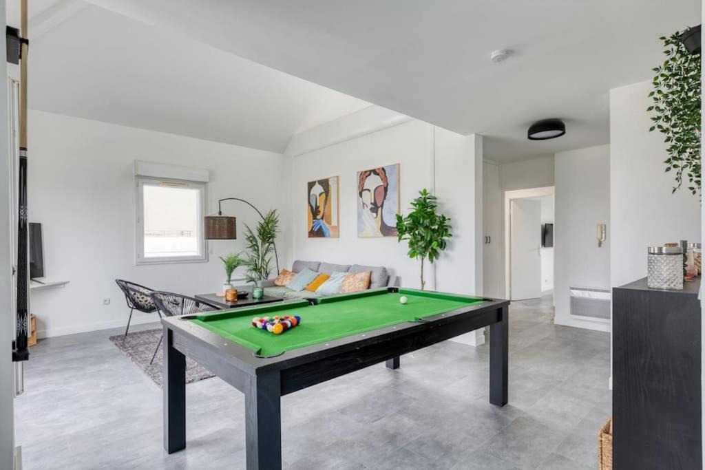 Premium Flat 6 People With Billard And Terrace Stade De France Saint-Denis  Exterior foto